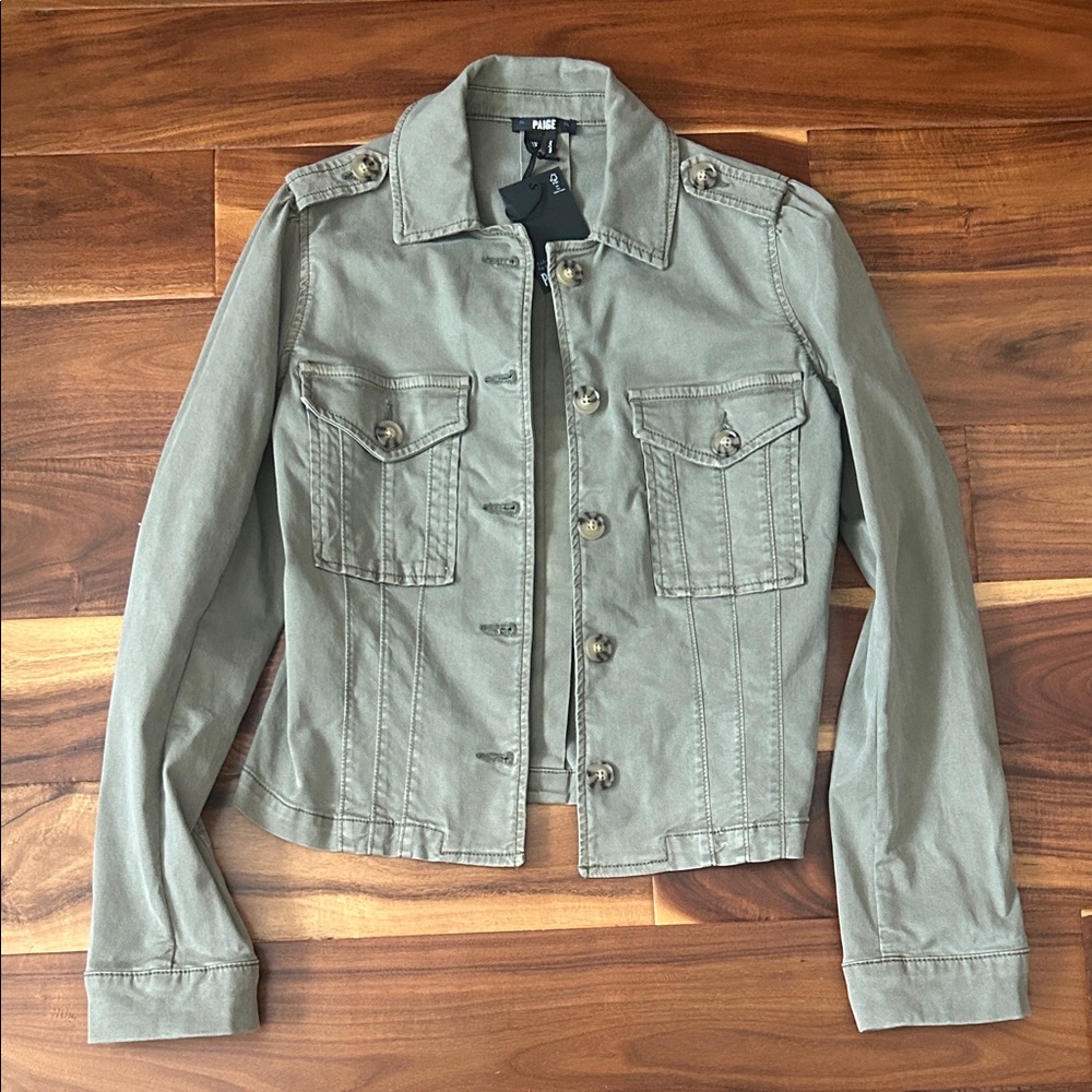 PAIGE Women's Pacey Utility Jacket in Vintage Ivy Green. NWT XS
